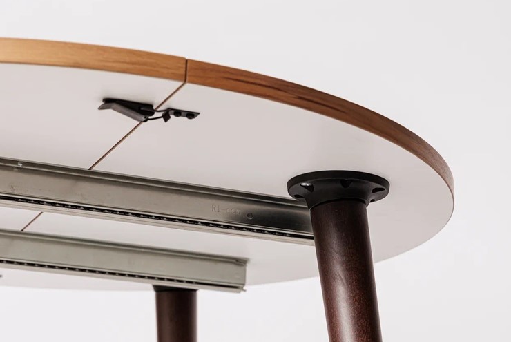 Обеденный круглый раздвижной стол Шпон Ореха д. 100 см МДФ ножки вишня в Новосибирске - изображение 3