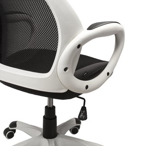 Офисное кресло Brabix Premium Genesis EX-517 (пластик белый, ткань/экокожа/сетка черная) 531573 в Новосибирске - предосмотр 5