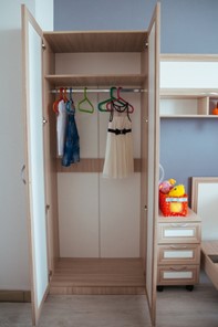 Детский 2-дверный шкаф Остин М02 в Новосибирске - предосмотр 3